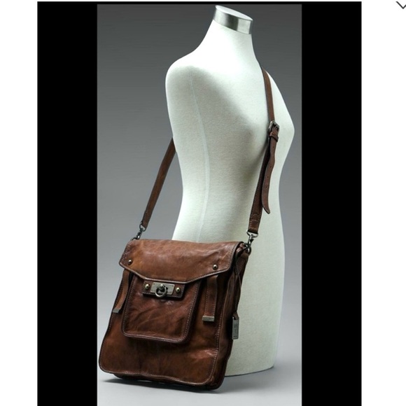 Frye Cameron Magazine Crossbody Bag Brown Leather Purse Distressed Satchel DB875 - Picture 2 of 16